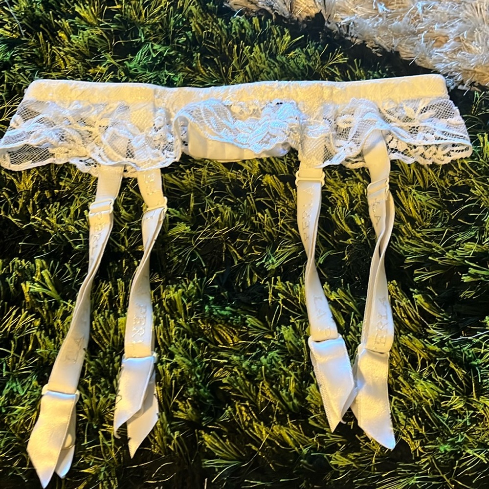 La Perla Garter Belt